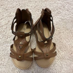 NWOT gladiator sandals